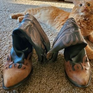 Durango Size 7 Brown and Black Leather Cowboy Boots